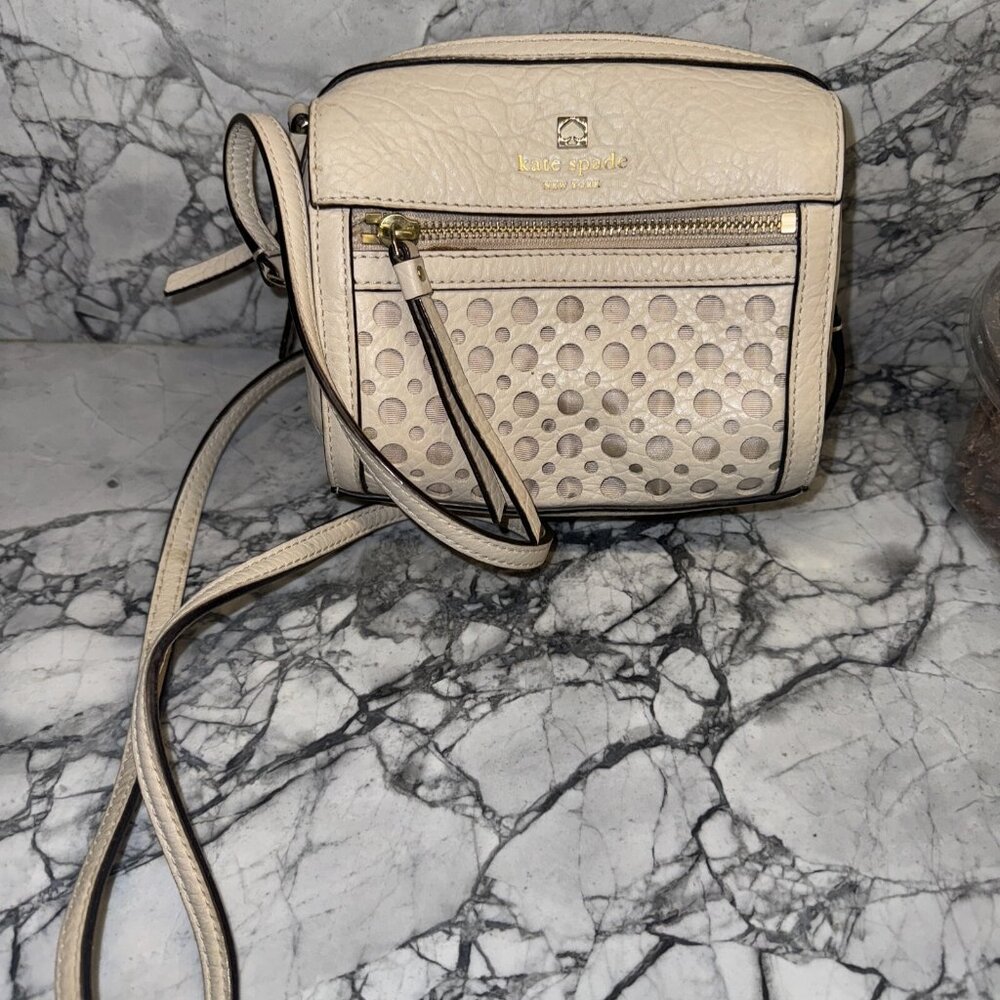 KATE SPADE Perri Lane Looloo Bubbles Crossbody Shoulder Leather Bag Beige - Picture 1 of 5
